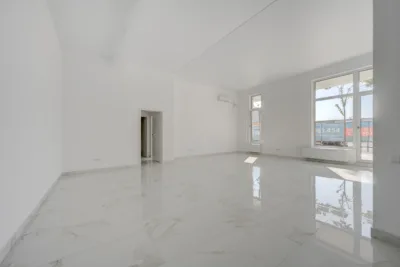 Apartamente noi finalizate situate la parter cu gradina proprie in Militari