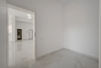 Apartamente noi finalizate situate la parter cu gradina proprie in Militari