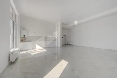 Apartamente noi finalizate situate la parter cu gradina proprie in Militari