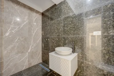 Apartamente noi finalizate in Militari