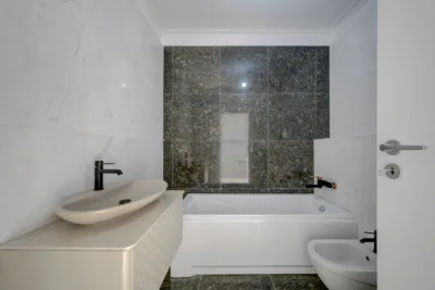 Apartamente noi finalizate in Militari