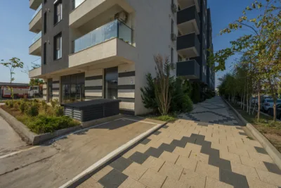 Spatiu comercial Militari