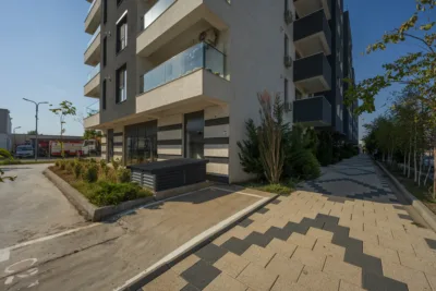 Promenada si spatiu verde complex rezidential Militari