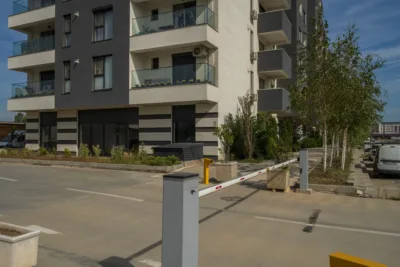 Parcare cu bariera complex rezidential Militari